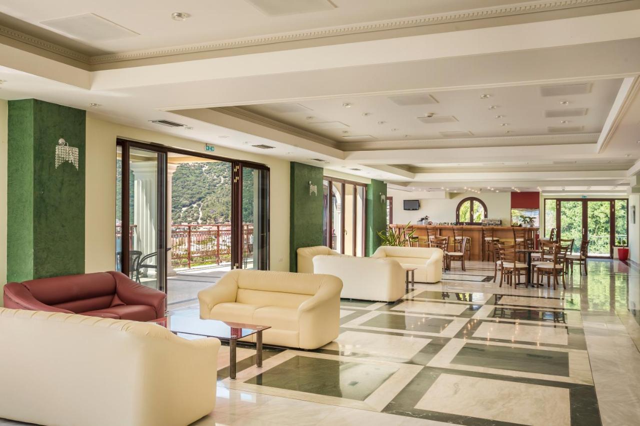 Kefalonia Bay Palace Pilarei  Exterior photo